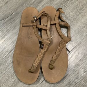 Rainbow T Street Brown Leather Braided Thong Style Sandals size 10